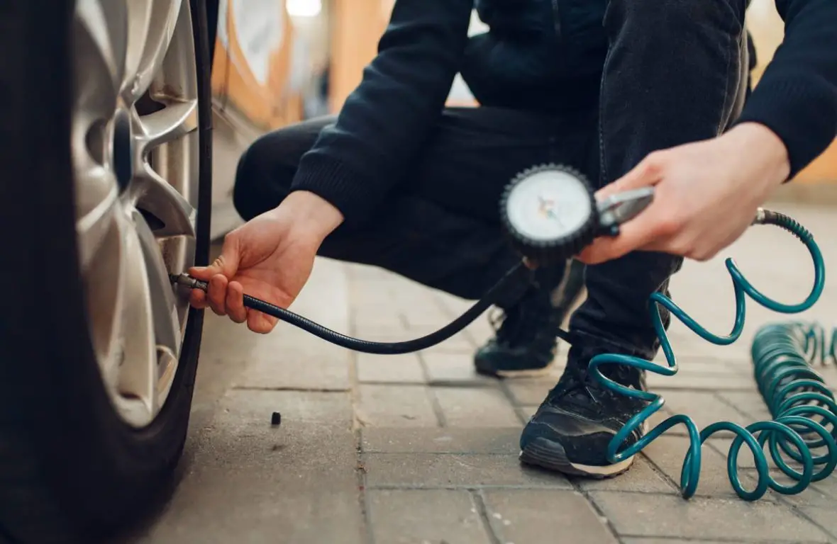 Check tire pressure for electric car
