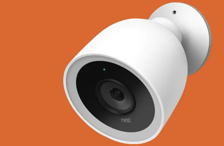 What is a smart security camera?