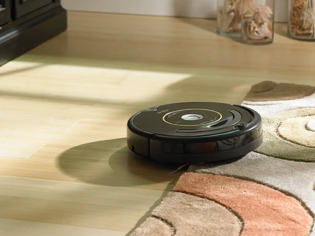 Roomba Robot Vacuum min