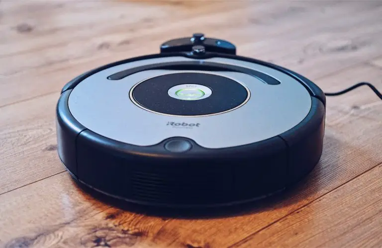 Robot Vacuum Cleaners: Features to Watch Out For